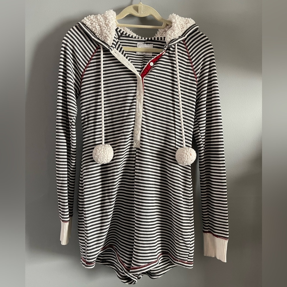Abercrombie & Fitch Stretch Striped Pom Pom Onesie Romper Size Medium